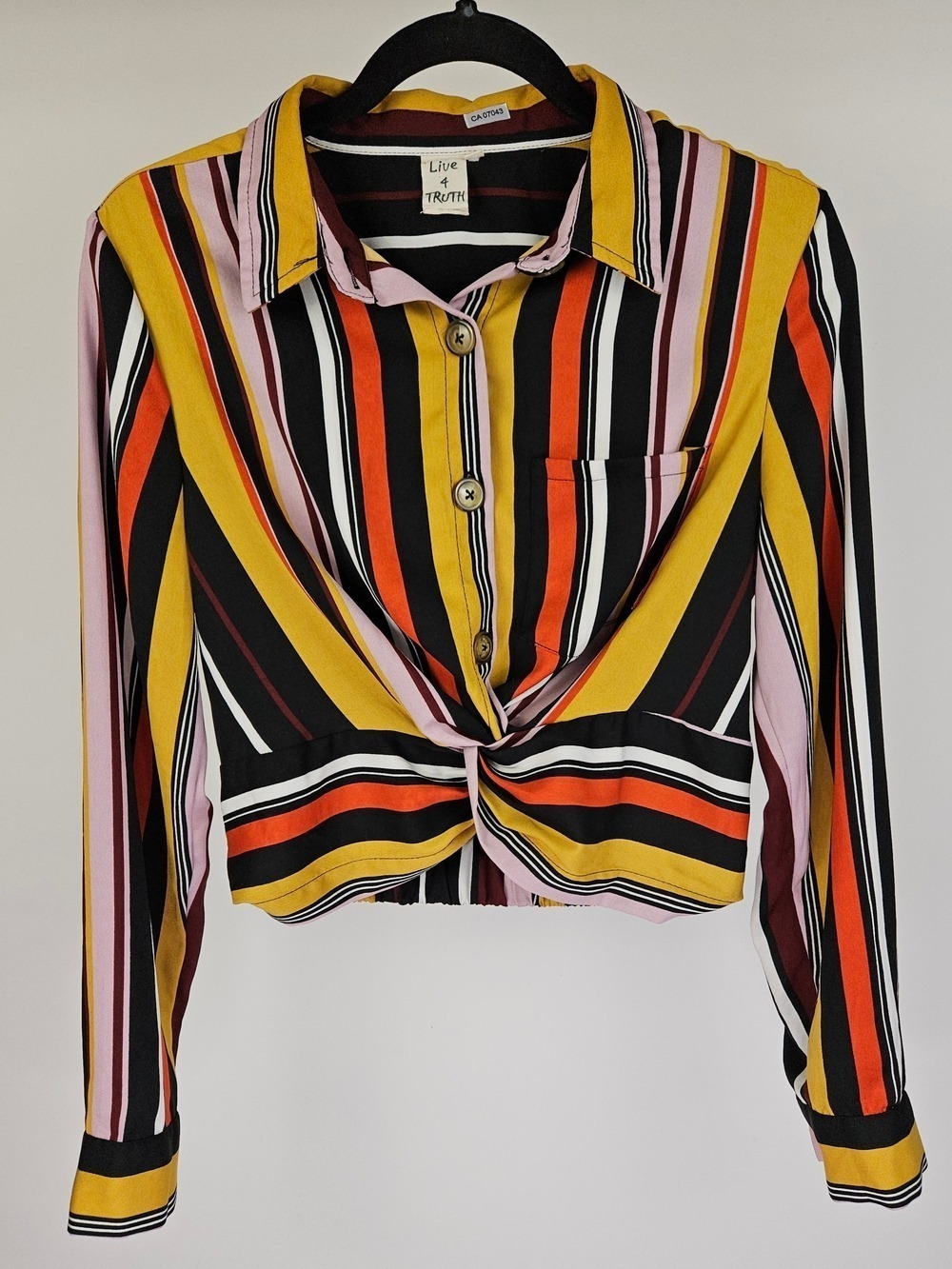 Live 4 Truth Striped Twist Front Crop Blouse Women’s Small Button Up Retro Top